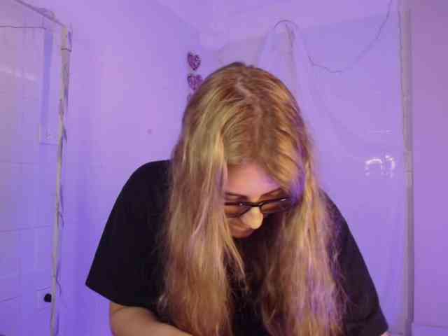 Isabela-Ross Isabela-Ross