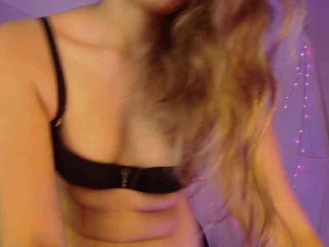 Isabela-Ross webcam