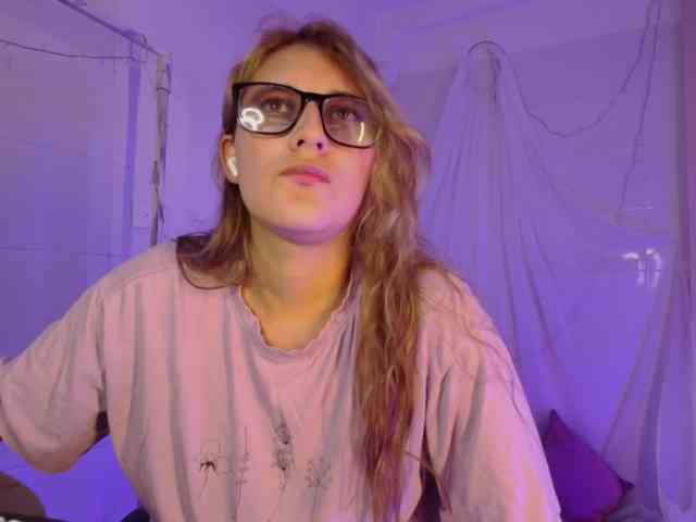 Isabela-Ross webcam