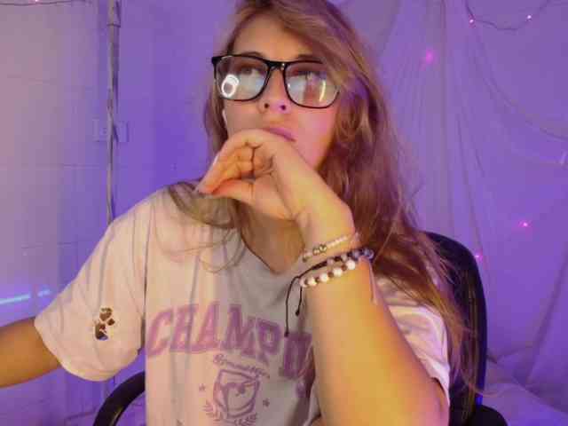 Isabela-Ross Isabela-Ross