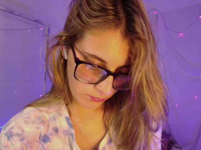 Isabela-Ross Isabela-Ross