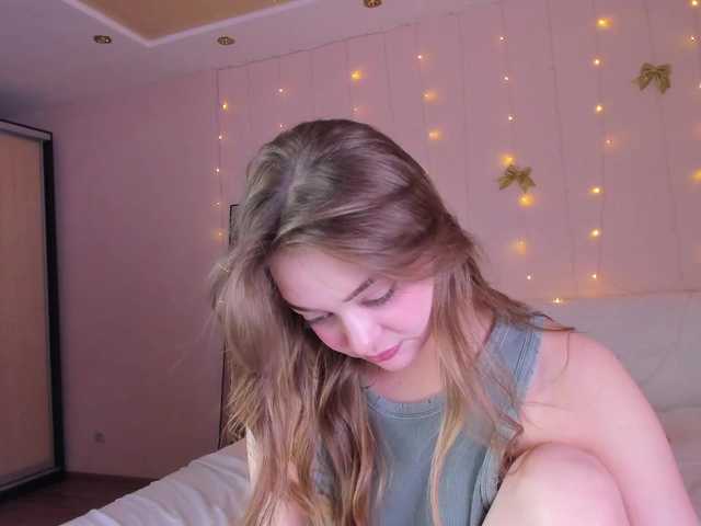 may-flower's BongaCams show and profile