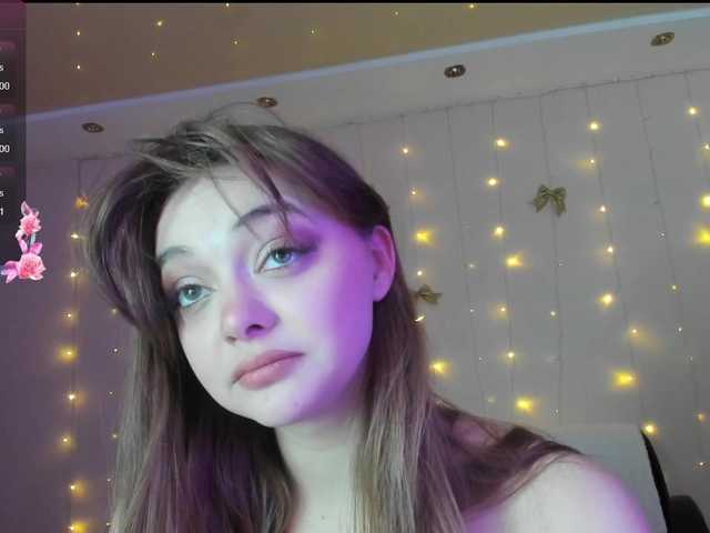 may-flower's BongaCams show and profile