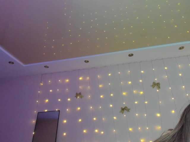 may-flower from BongaCams is Freechat