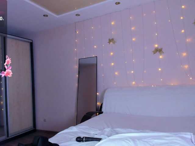 may-flower's BongaCams show and profile