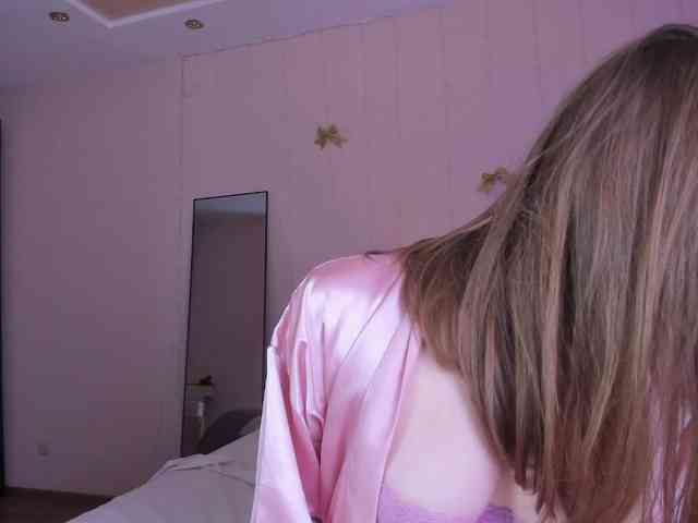 may-flower Live Webcam on BongaCams