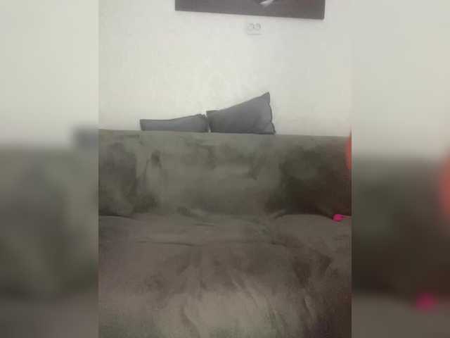AnnaRoms12 live cam