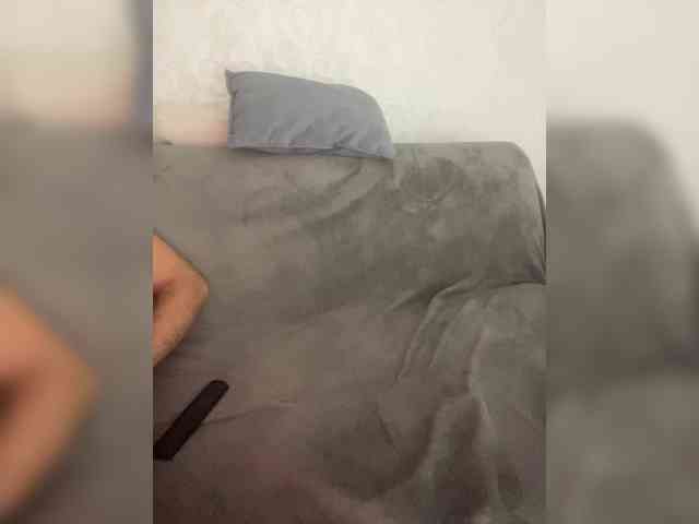 AnnaRoms12 Live Webcam on BongaCams