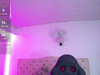 cristal-horny19 Porn Show
