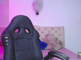 cristal-horny19 Porn Show