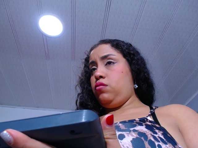 cristal-horny19's BongaCams show and profile