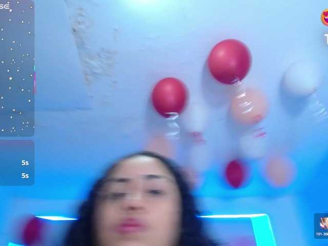 cristal-horny19's BongaCams show and profile