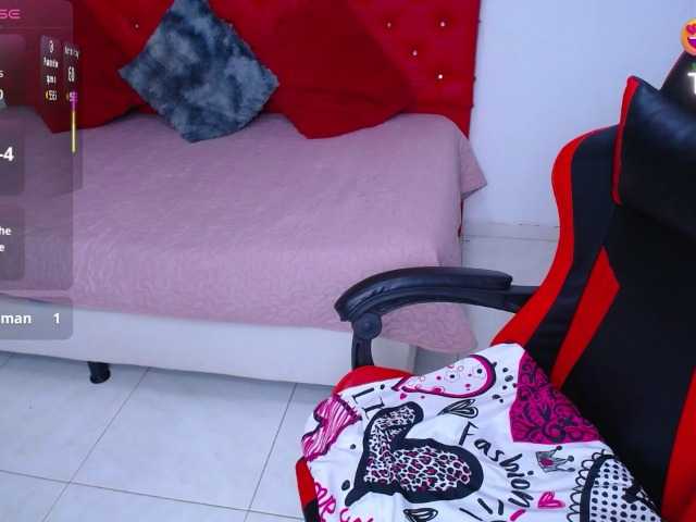 cristal-horny19's BongaCams show and profile