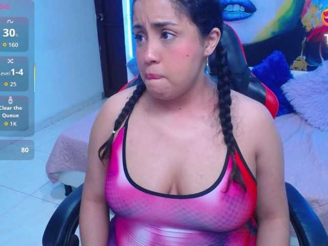 cristal-horny19's BongaCams show and profile