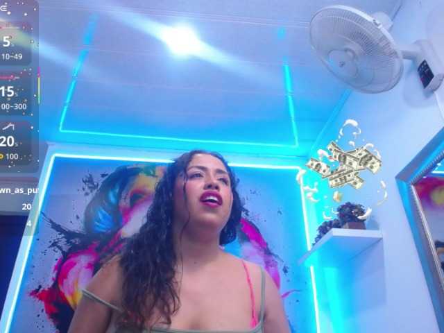 cristal-horny19's BongaCams show and profile
