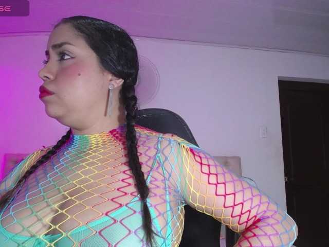cristal-horny19