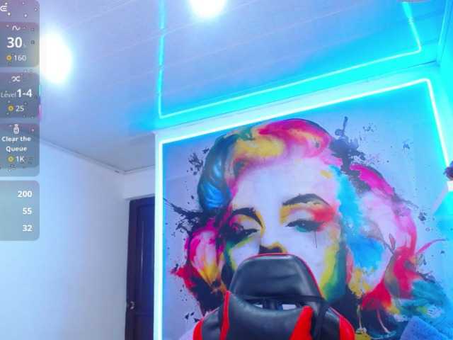 cristal-horny19 webcam