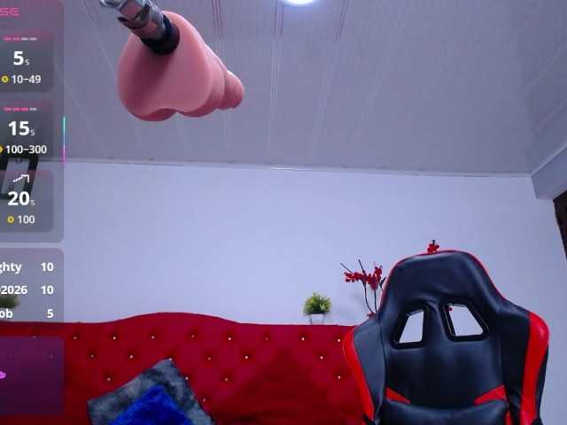 cristal-horny19's BongaCams show and profile