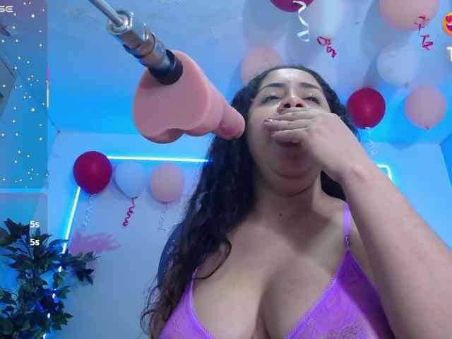 cristal-horny19 webcam