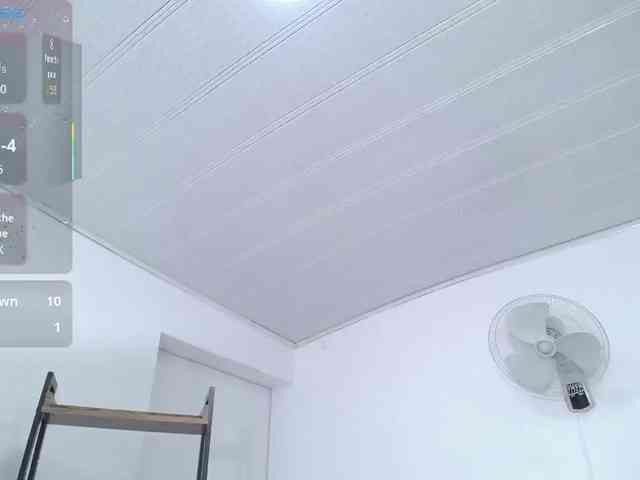 cristal-horny19 webcam