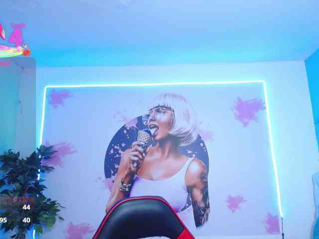 cristal-horny19 webcam