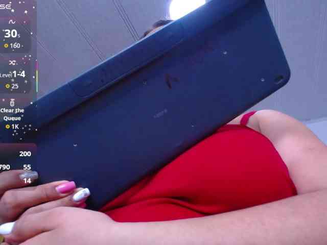 cristal-horny19 webcam