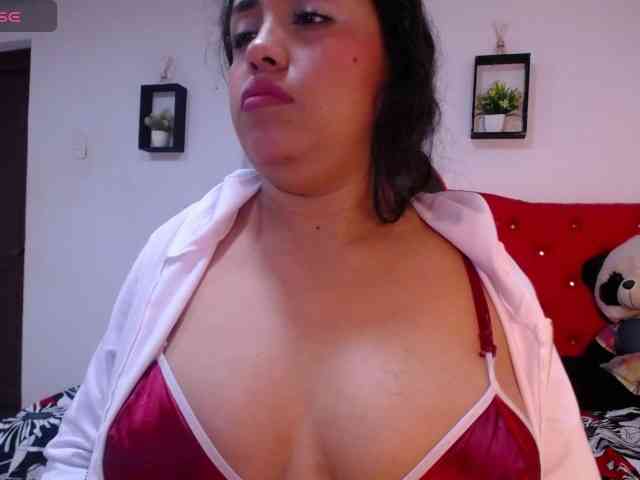 cristal-horny19 webcam
