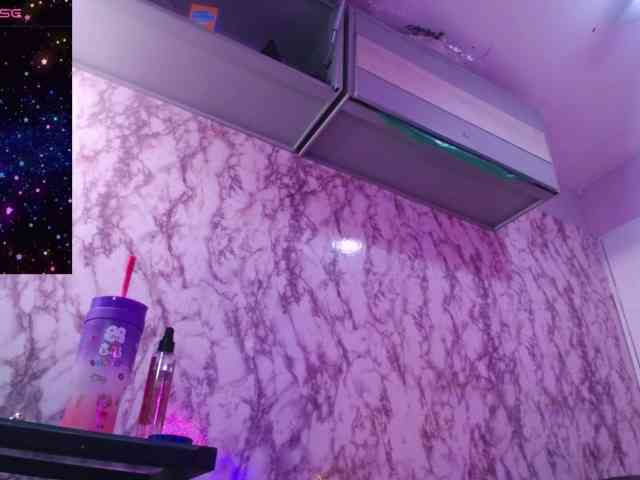 cristal-horny19 webcam