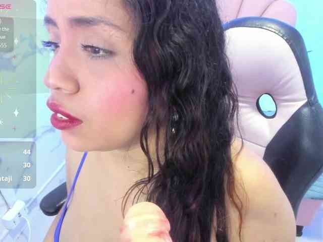 cristal-horny19 webcam