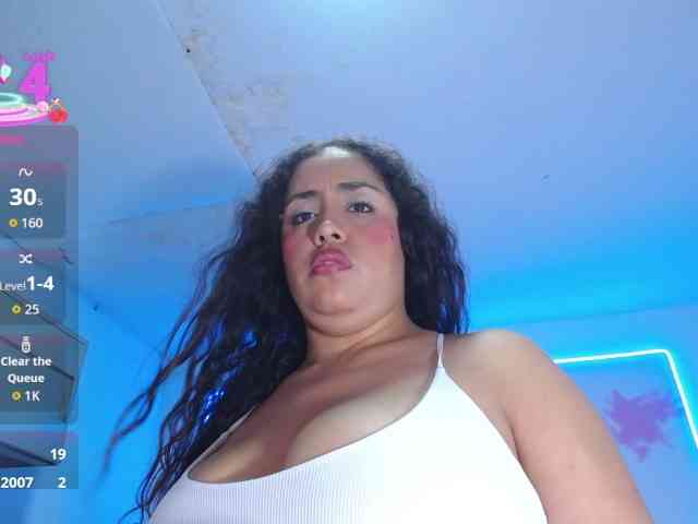 cristal-horny19 webcam