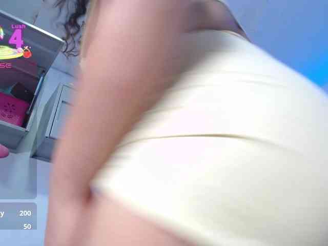 cristal-horny19 webcam