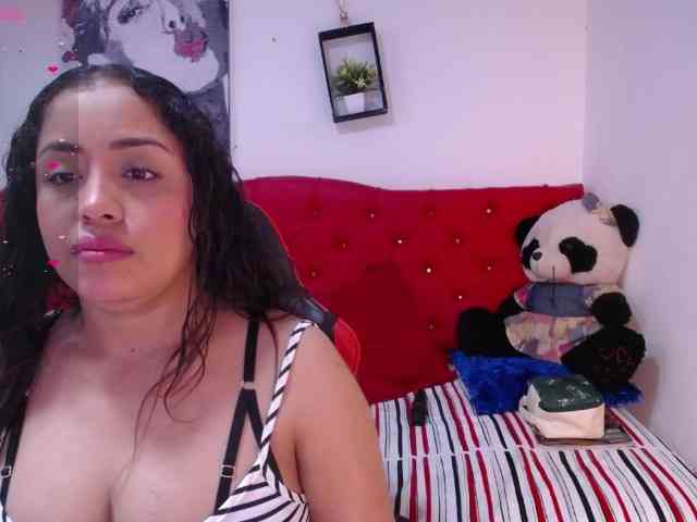 cristal-horny19 webcam