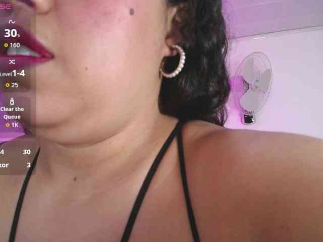 cristal-horny19 webcam