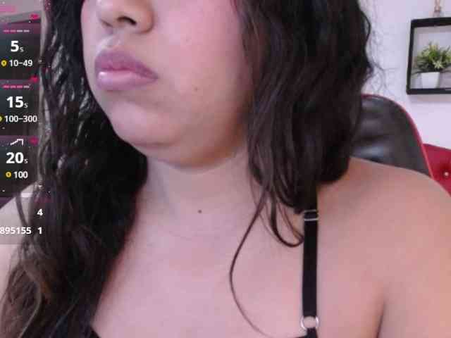 cristal-horny19 webcam