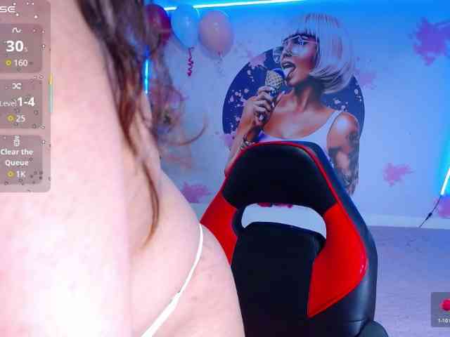 cristal-horny19 webcam