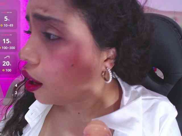 cristal-horny19 webcam