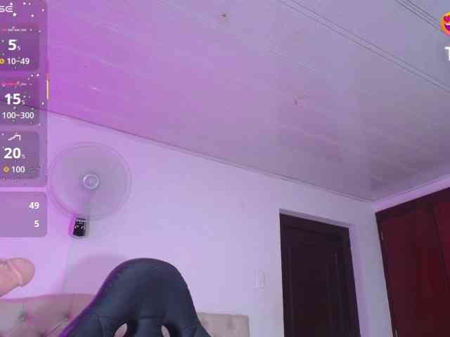 cristal-horny19 webcam