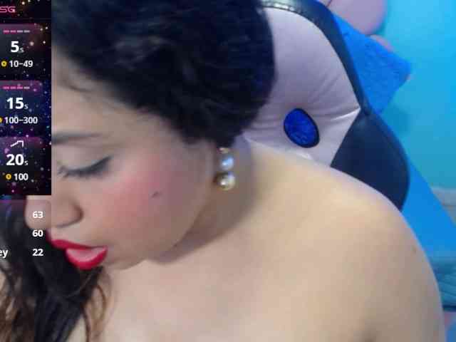 cristal-horny19 webcam