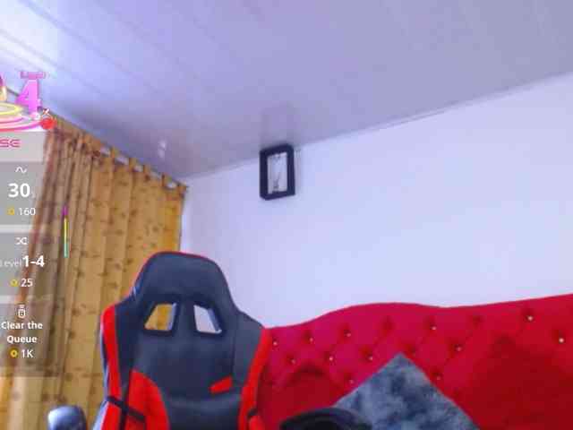 cristal-horny19 webcam