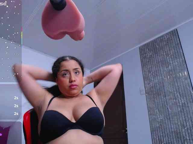 cristal-horny19 webcam