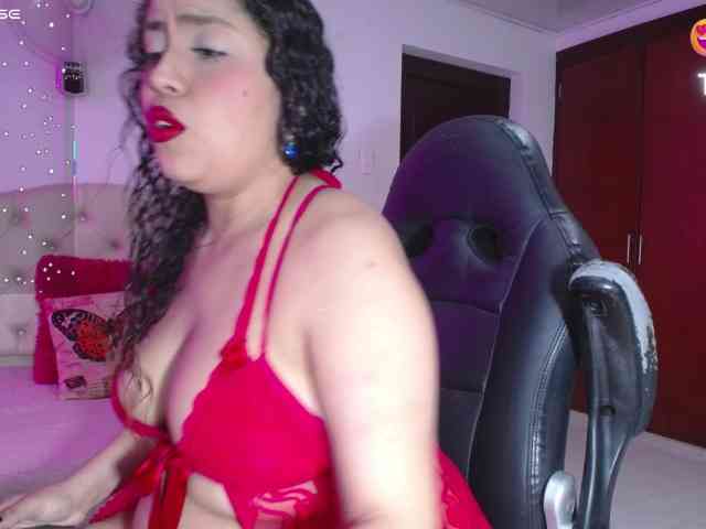 cristal-horny19 webcam