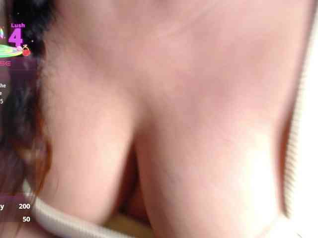 cristal-horny19 webcam