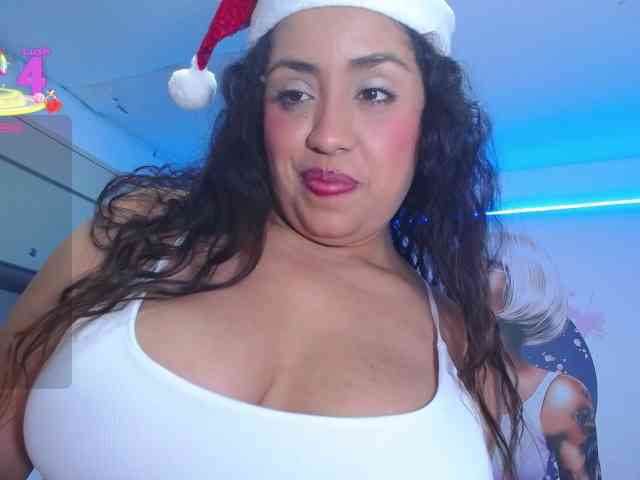 cristal-horny19 webcam