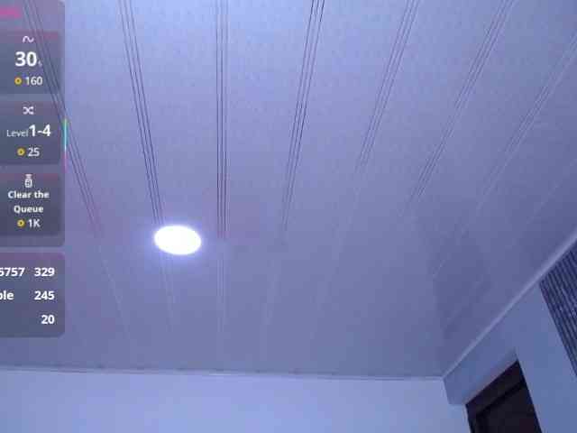 cristal-horny19 webcam