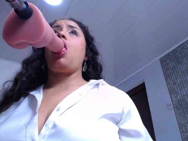 cristal-horny19 webcam