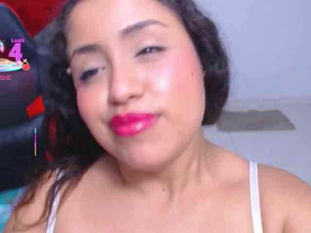 cristal-horny19 webcam