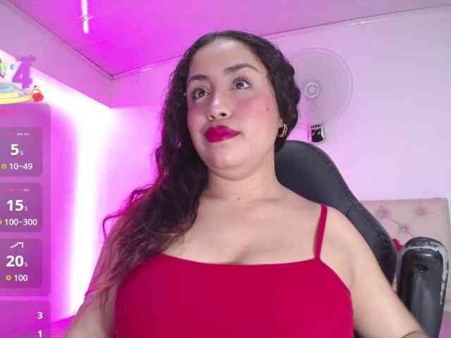 cristal-horny19 cristal-horny19