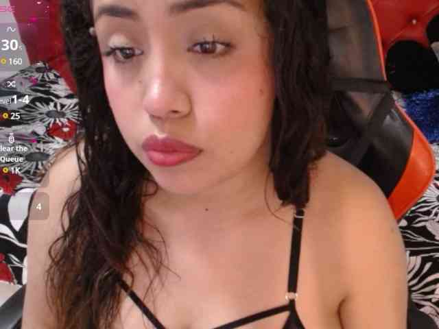 cristal-horny19 webcam