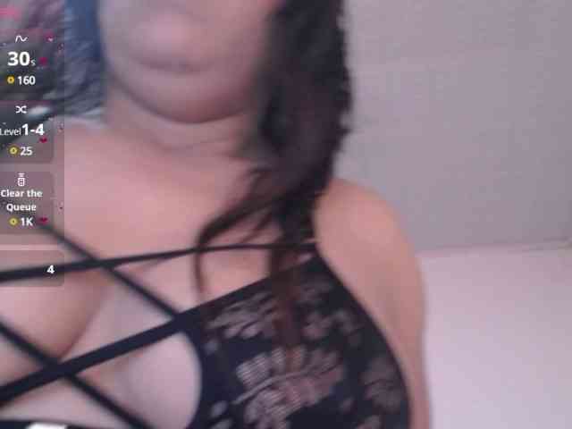 cristal-horny19 webcam