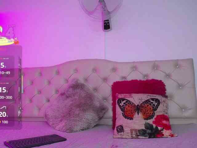 cristal-horny19 webcam